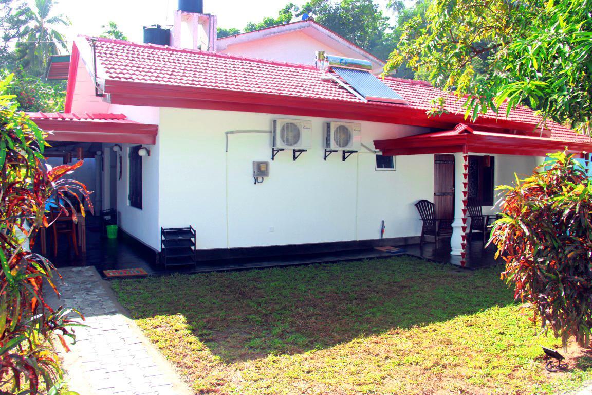 Sooriya Sewana Guest House Banduramulla المظهر الخارجي الصورة